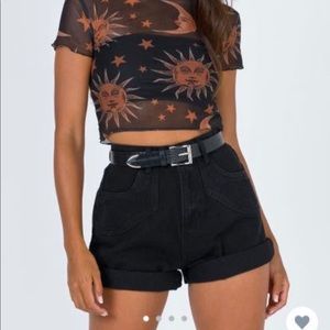 Princess Polly Arch Lane Shorts NWT